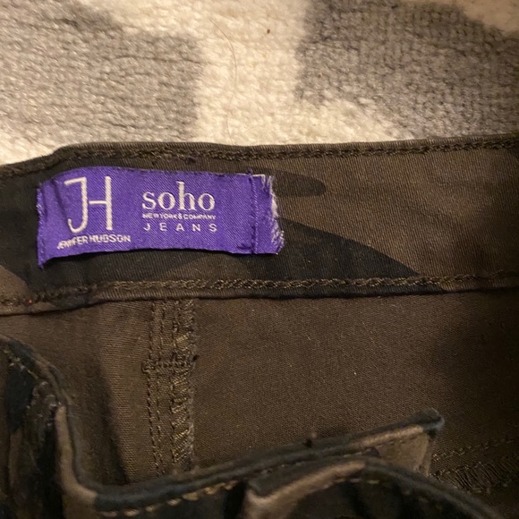 Never worn Camel skinny legging/jeans boot cut - Picture 4 of 7